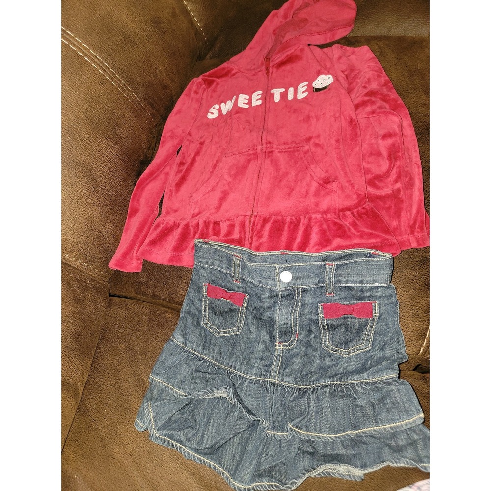 Gymboree sweet treats sweatshirt size 5 6 and jean skirt size 5